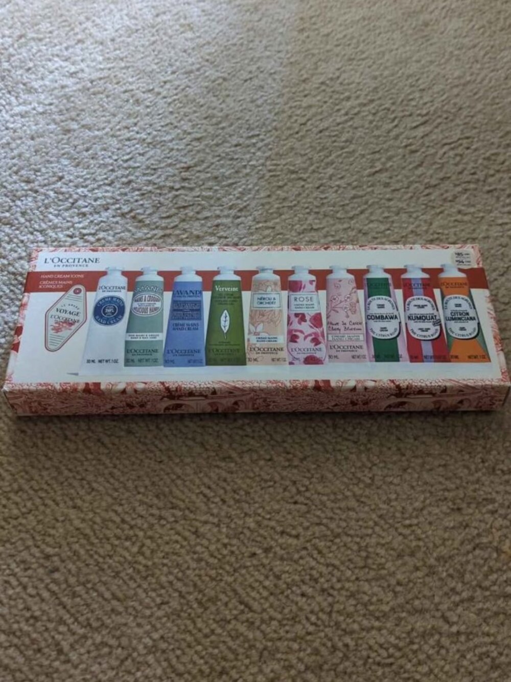New l'occitane set of 10 hand cream gift set